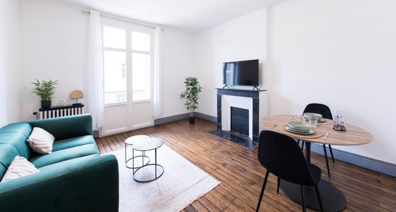 Appartement Avec Balcon A 250 M De La Gare, Hyper Centre Τουρ Εξωτερικό φωτογραφία